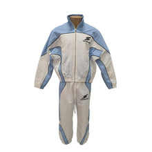 Load image into Gallery viewer, SYNDICATE NYLON JACKET4 BABY BLUE
