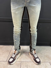 Load image into Gallery viewer, Q Brown Denim Jeans
